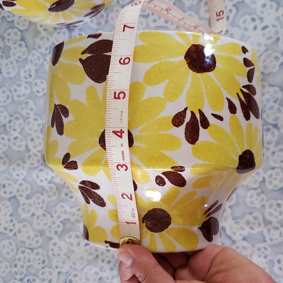 Vintage Sunflower Jars 3 pc Canister Set (Part 1) - Picture 11 of 17